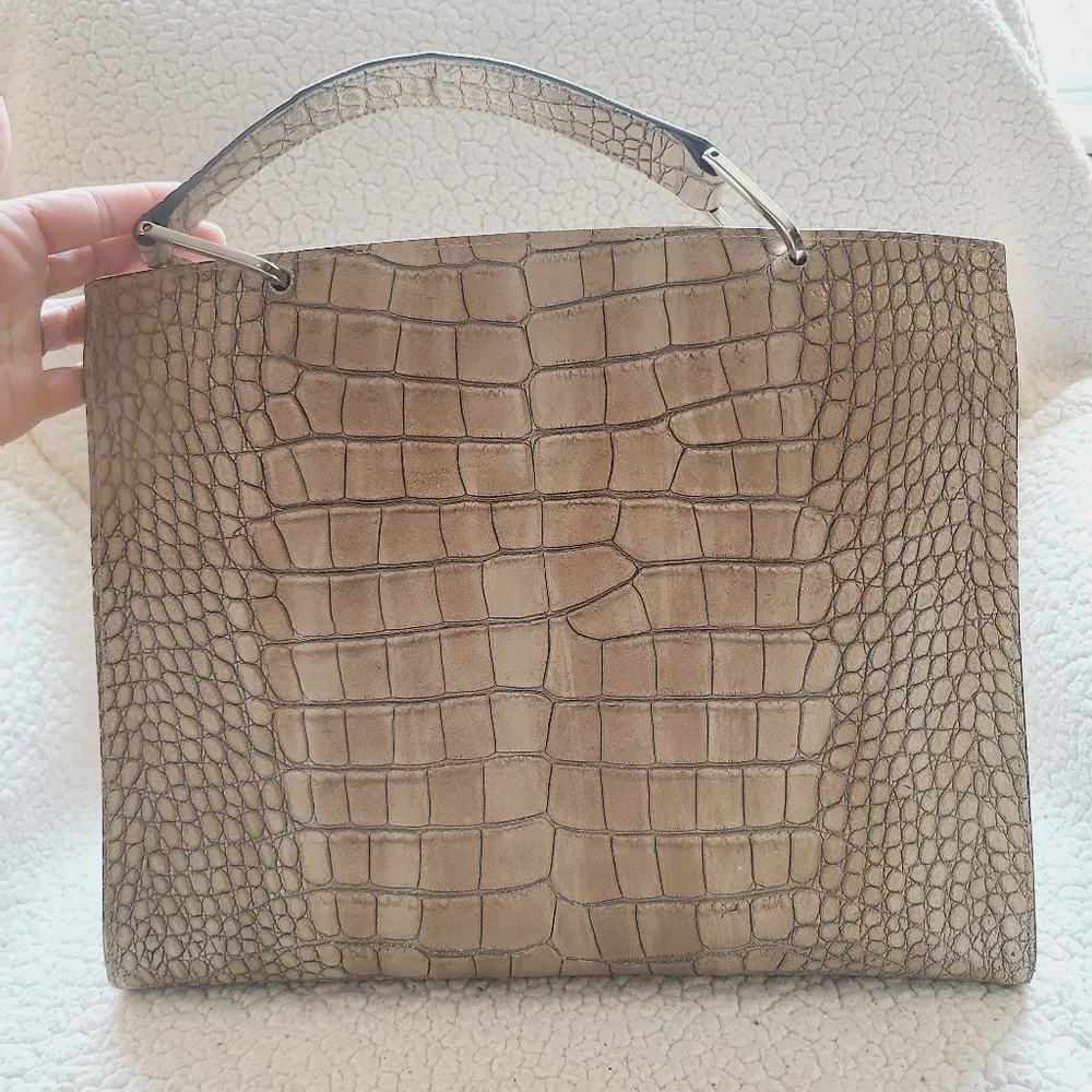 Claudia Firenze Croc Embossed Leather Handbag - Picture 4 of 12